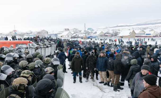 Шестерых участников протестов в Баймаке приговорили к колонии